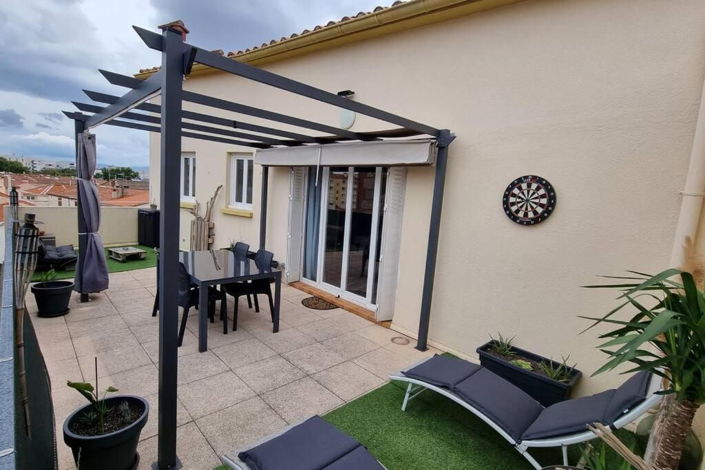 T2 + Grande Terrasse Appartement